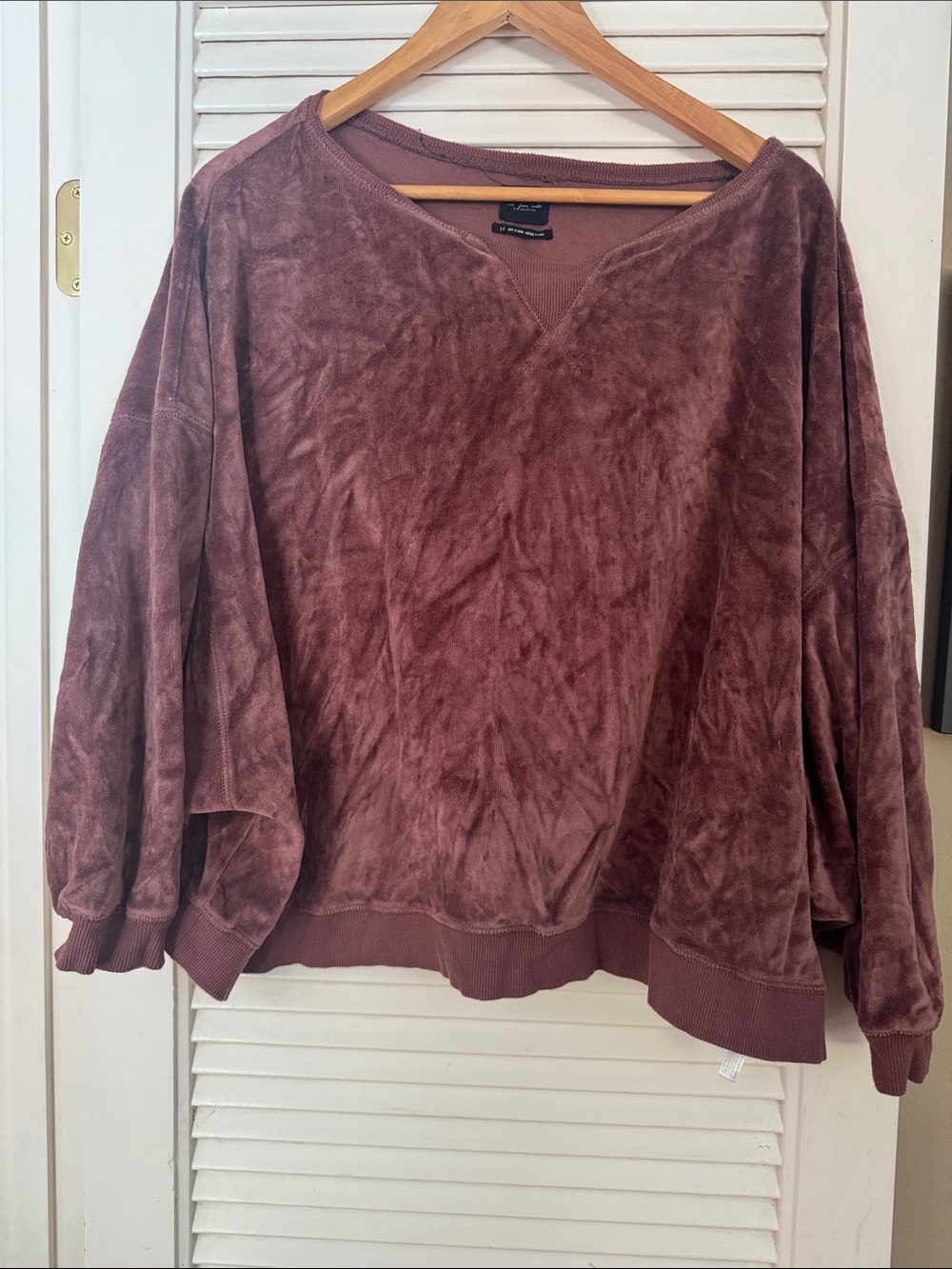 Urban Outfitters velvet Crewneck oversized Sweater